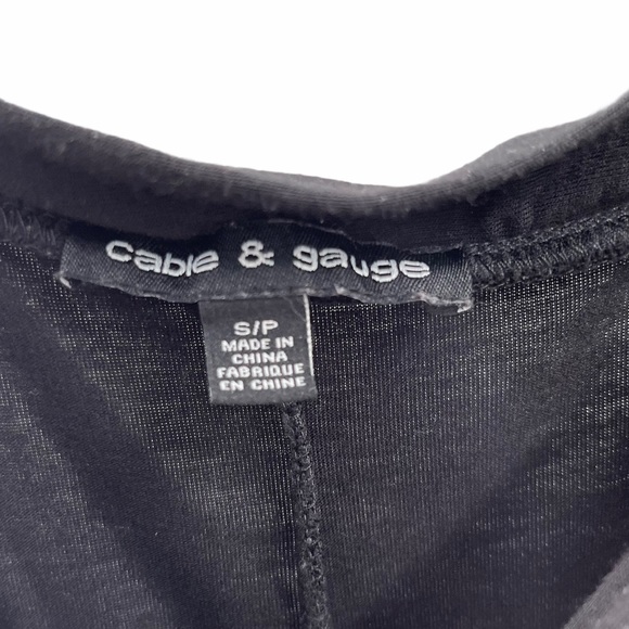 Cable and Gauge Cold Shoulder Top Black and White - Picture 7 of 11